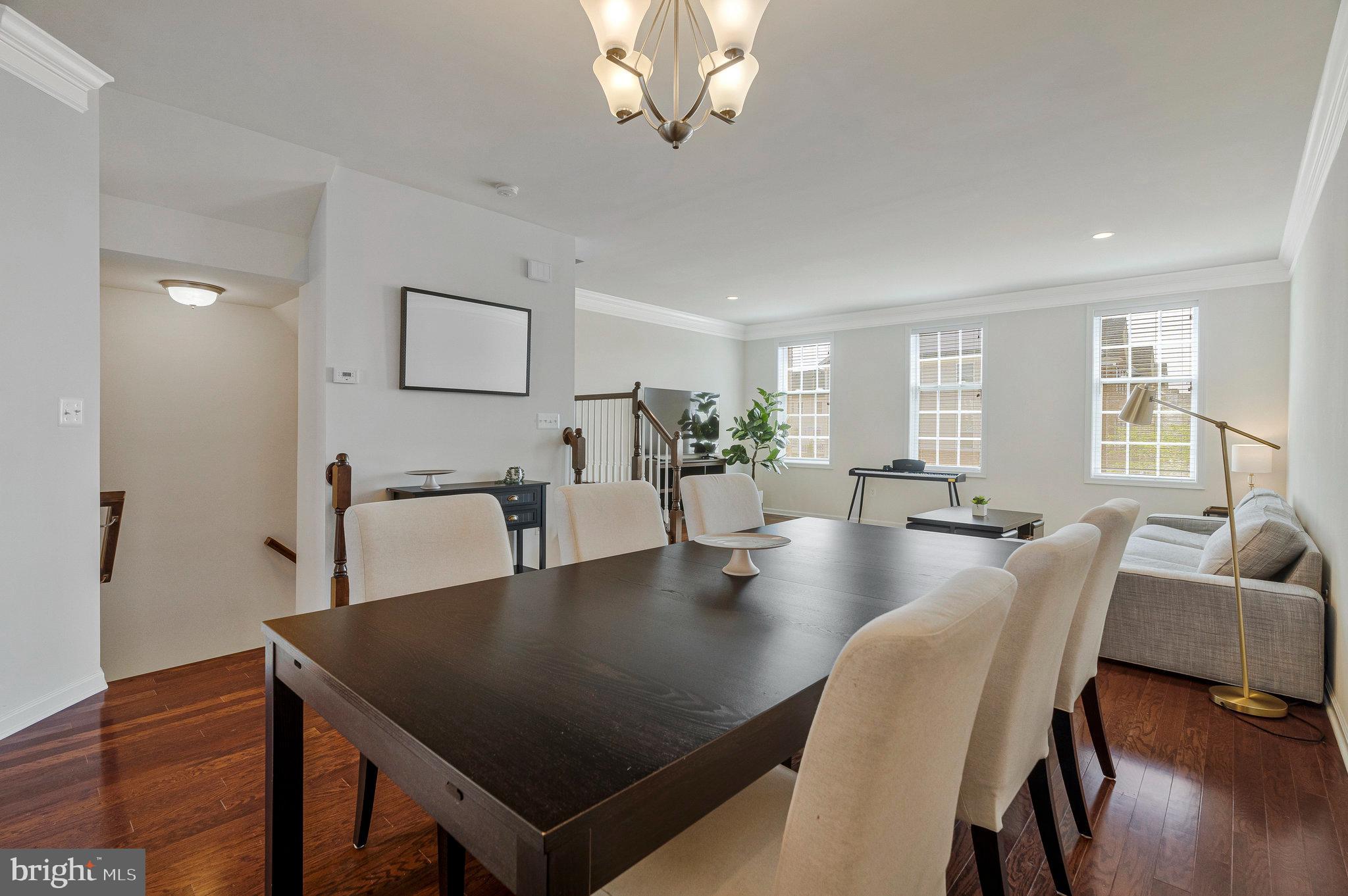 LOUDOUN VALLEY ESTATES 2 - Residential Lease