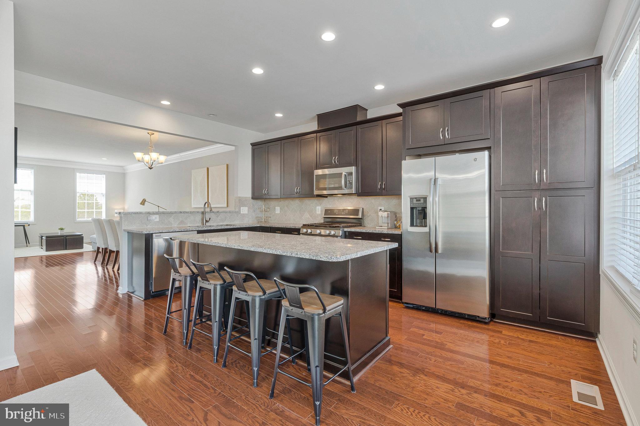 LOUDOUN VALLEY ESTATES 2 - Residential Lease