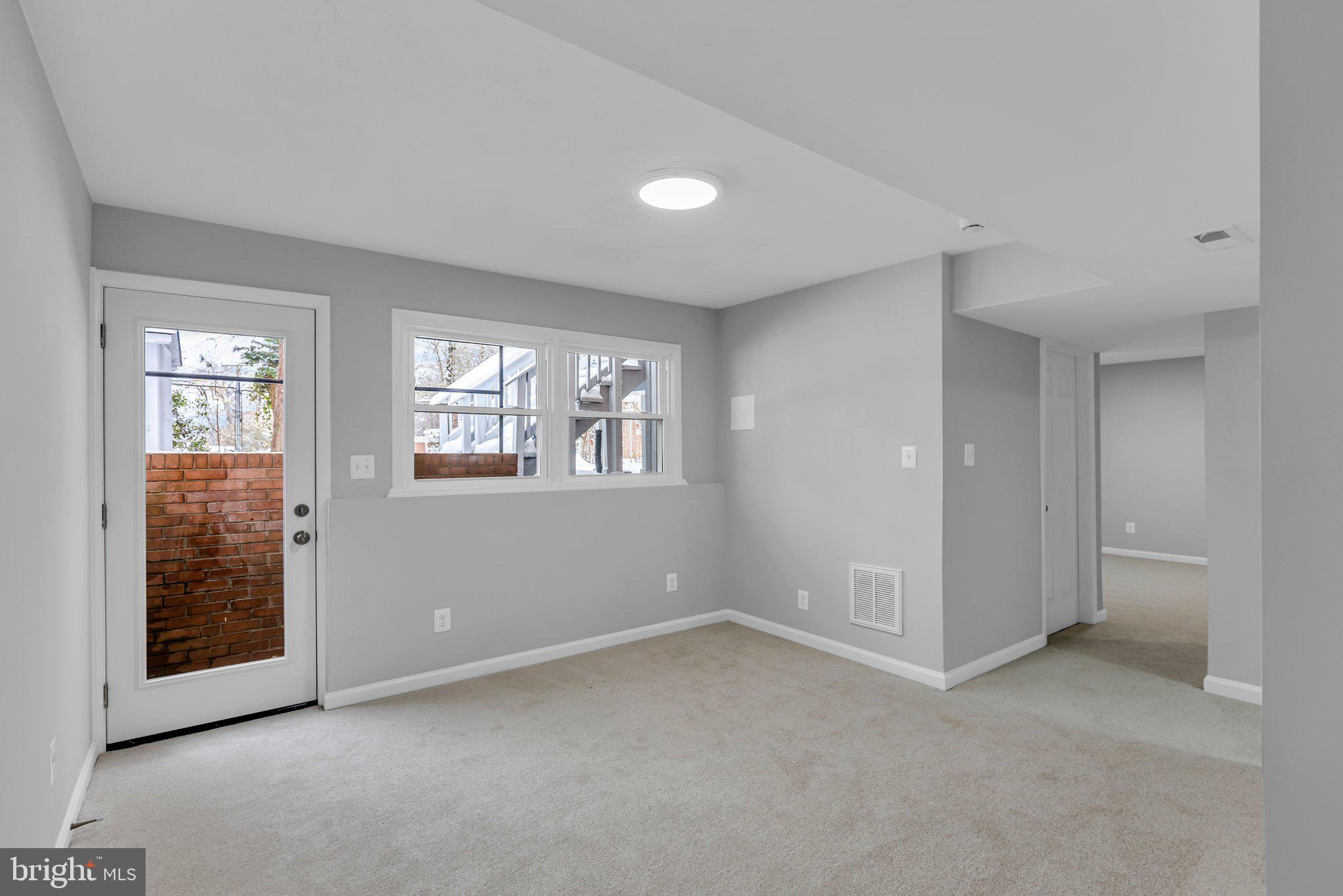 DAVIAN PLACE - Residential