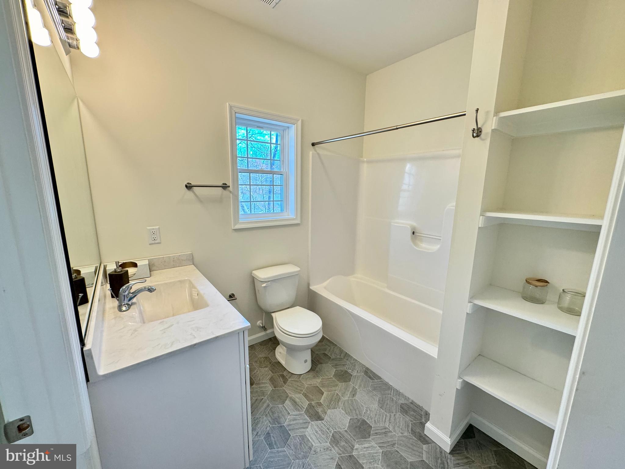 DEER RUN ACRES - Residential