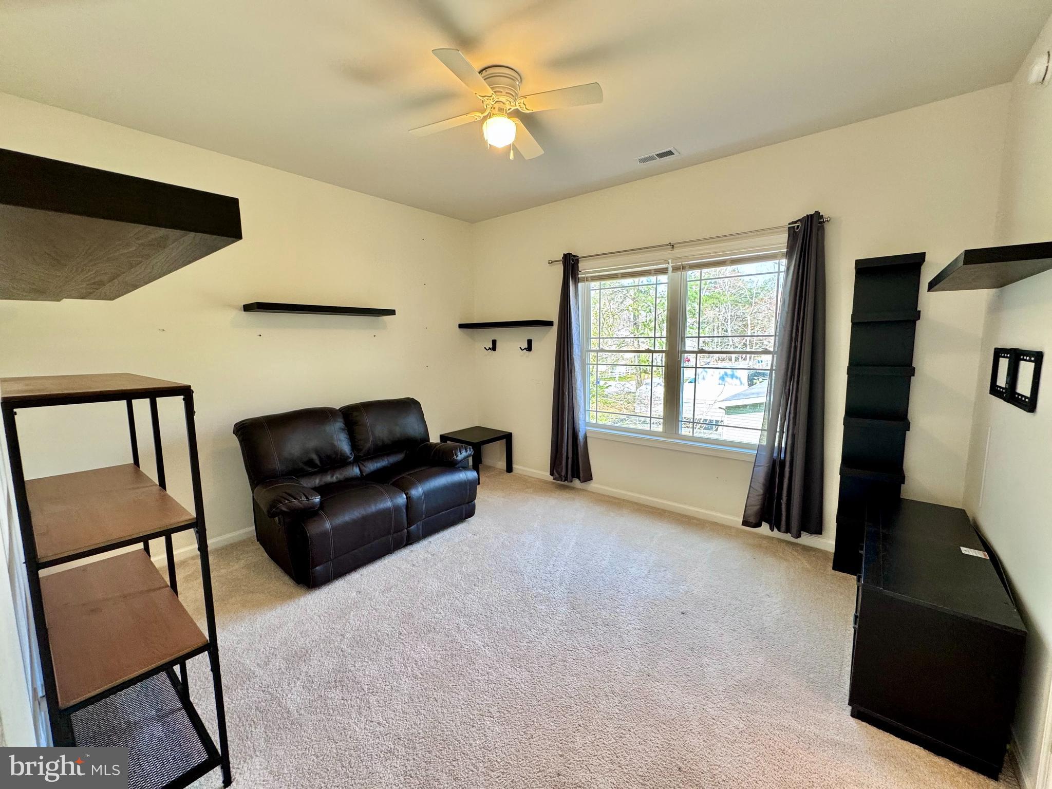 DEER RUN ACRES - Residential