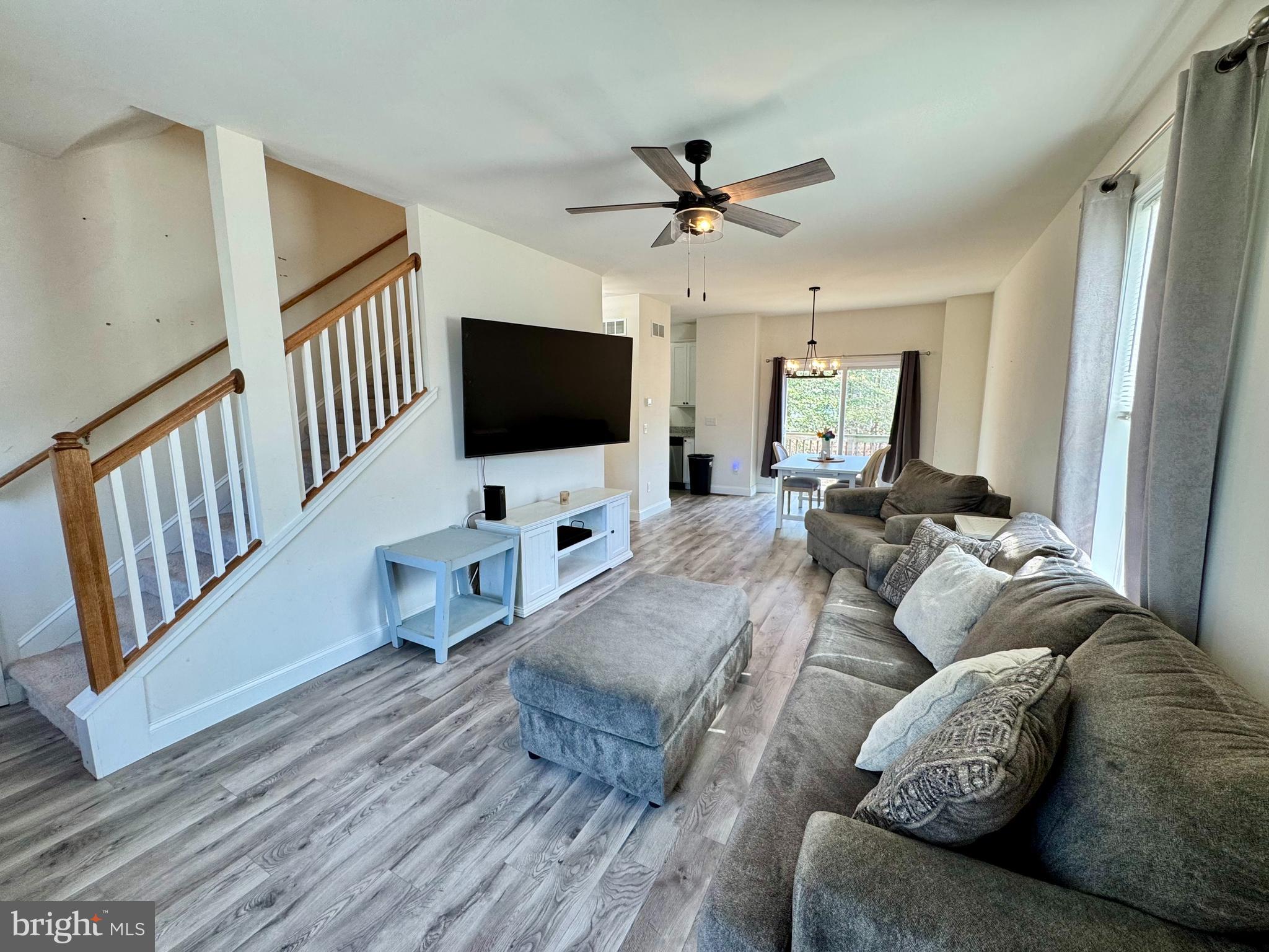 DEER RUN ACRES - Residential