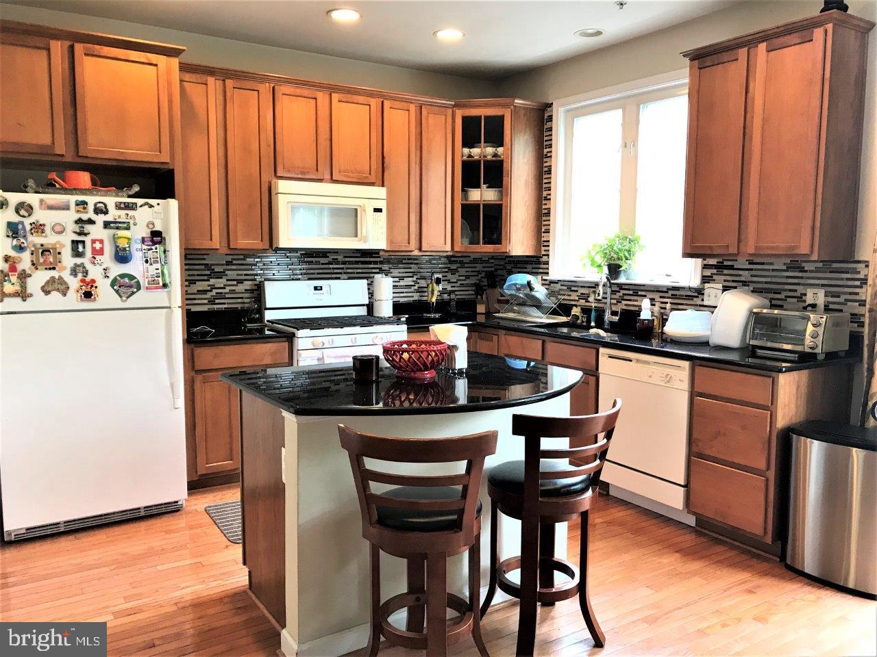 KING FARM BAILEYS COMMON - Residential Lease