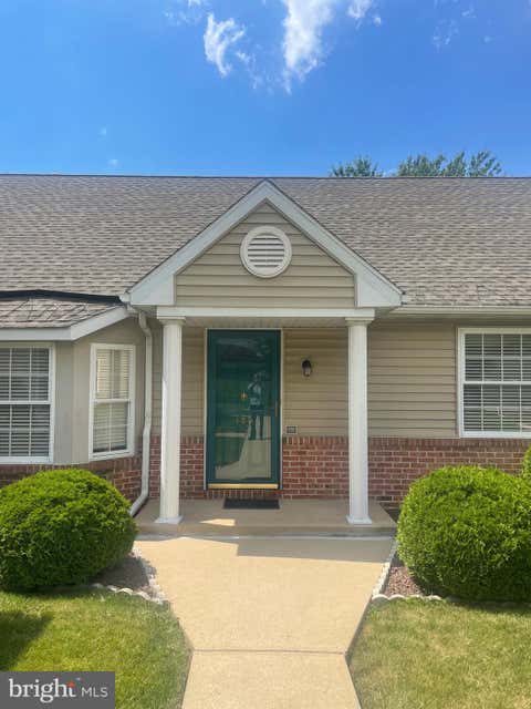 Photo of 186 Heather Lane, WYOMISSING, PA 19610 (MLS # PABK2073786)