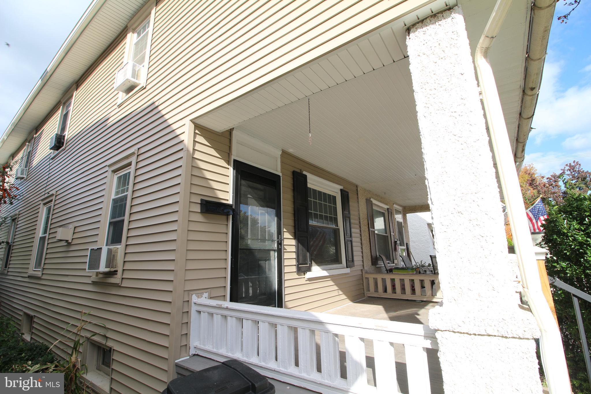 27 PENNSYLVANIA AVENUE