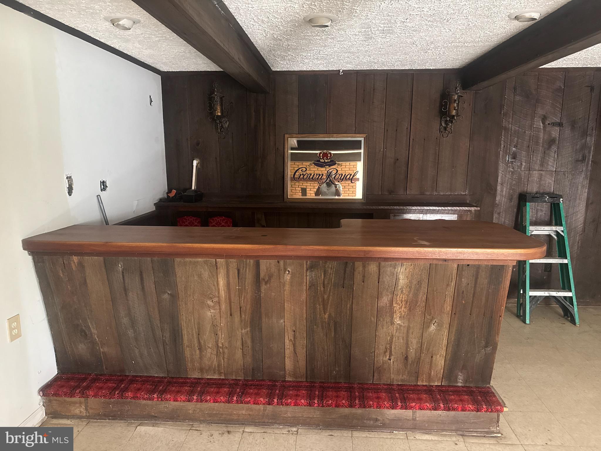 CLINTON - Residential