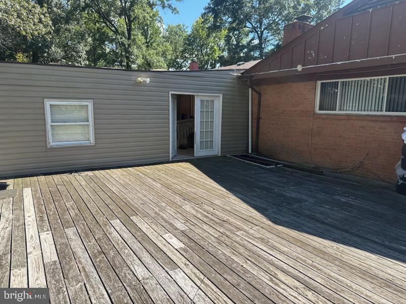 CLINTON - Residential