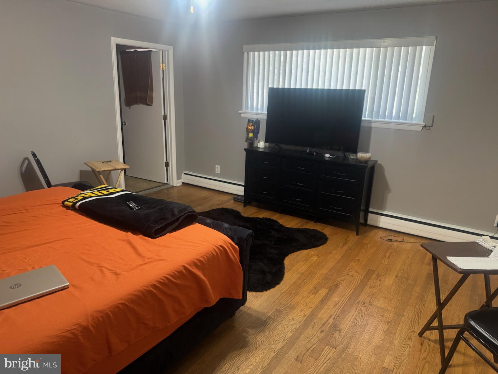 CLINTON - Residential