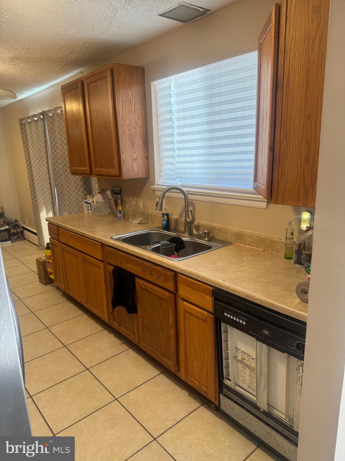 CLINTON - Residential