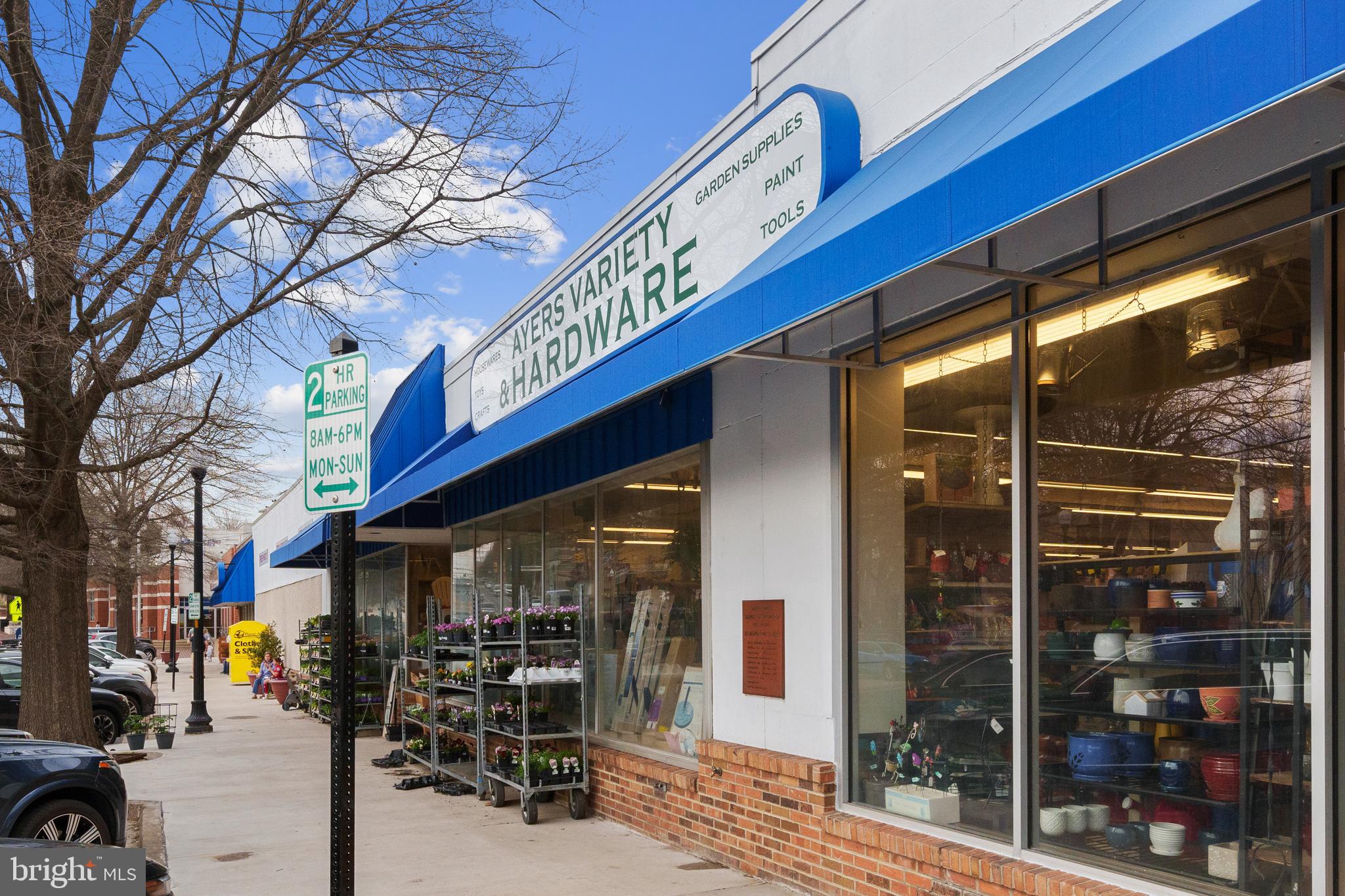 VERNON CORNER - Residential