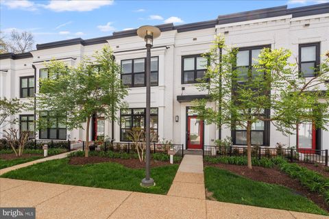 11324 EMERALD PARK ROAD POTOMAC MD 20854