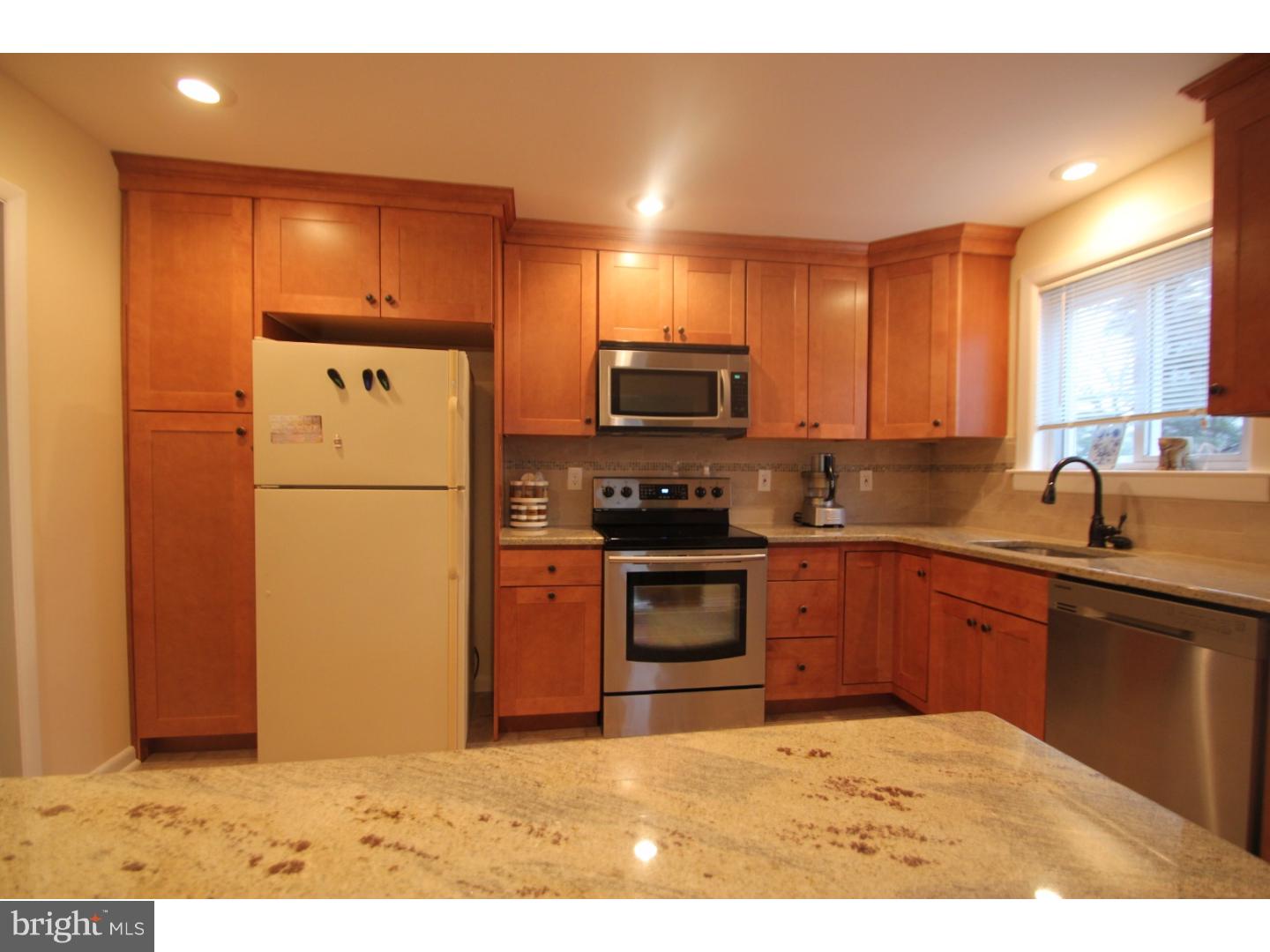 MARILYN PARK - Residential