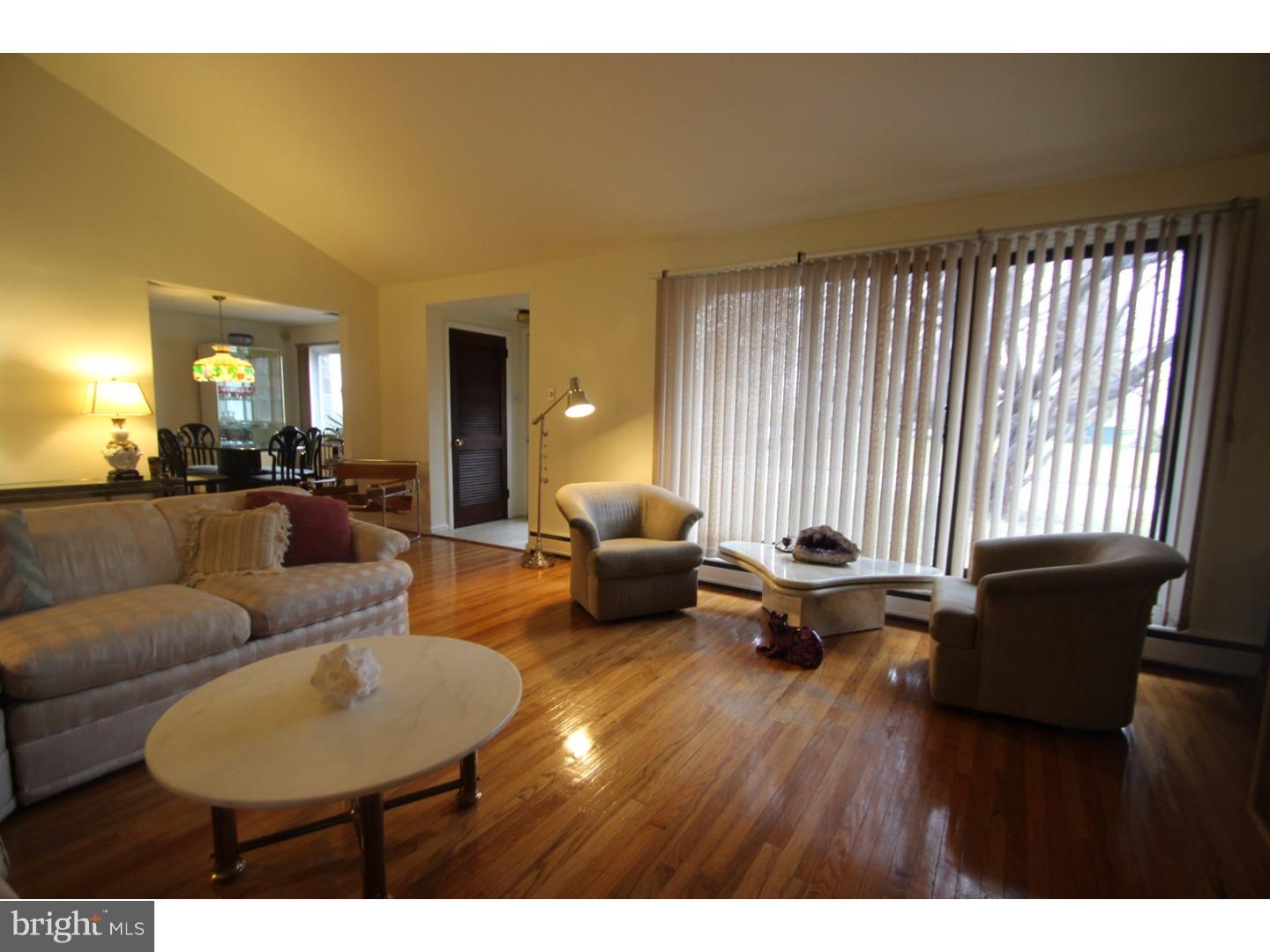 MARILYN PARK - Residential