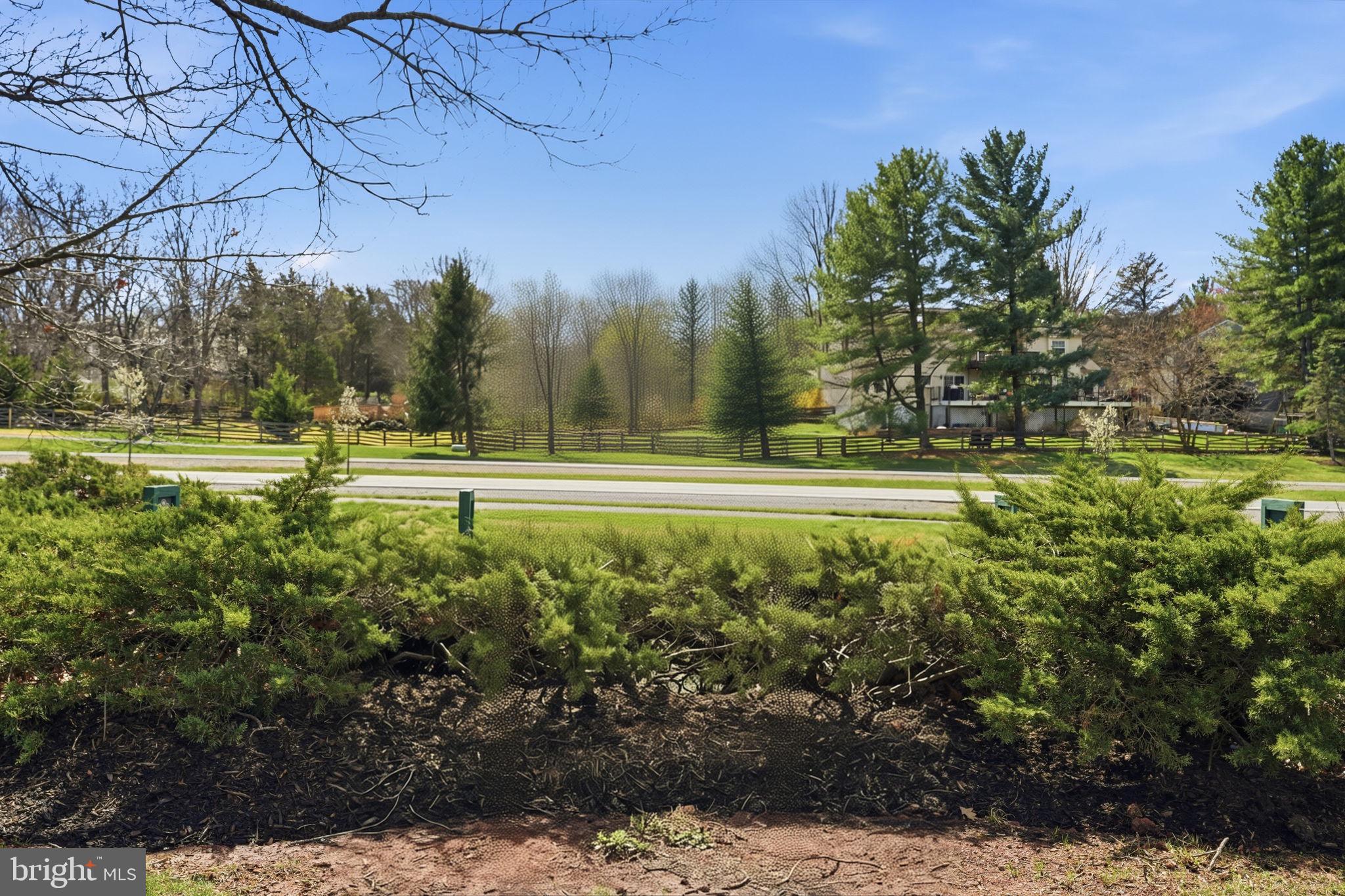 COUNTRYSIDE - Residential