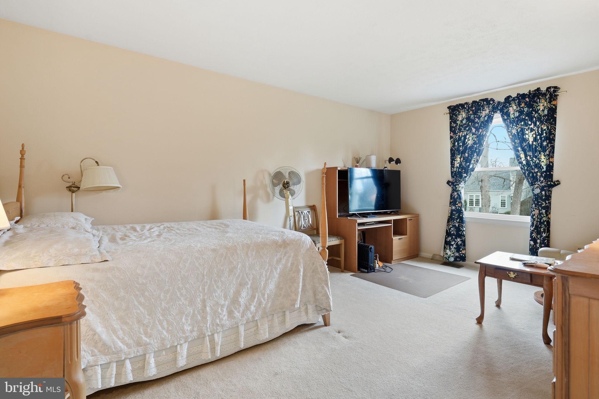 COUNTRYSIDE - Residential