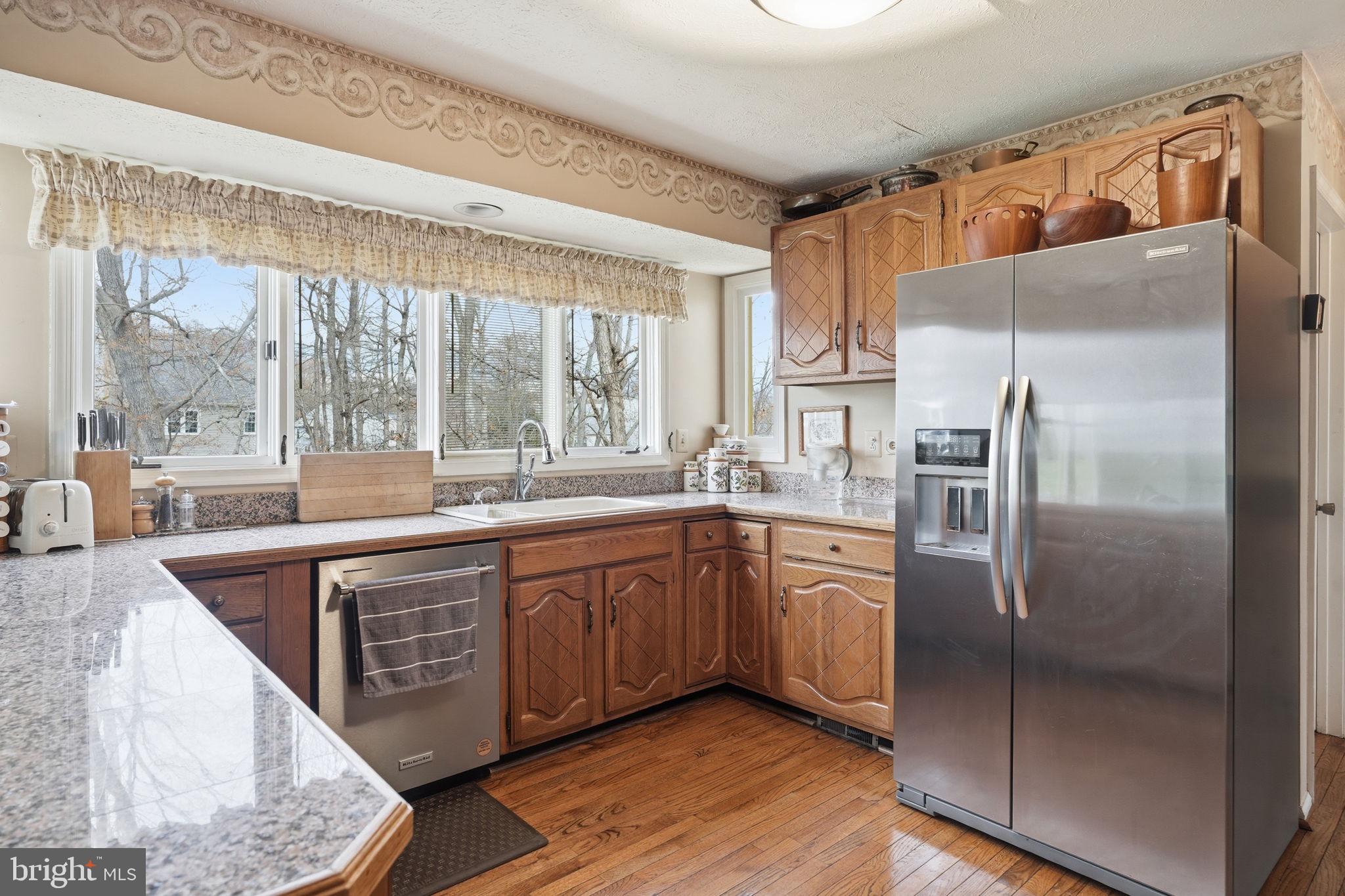 COUNTRYSIDE - Residential