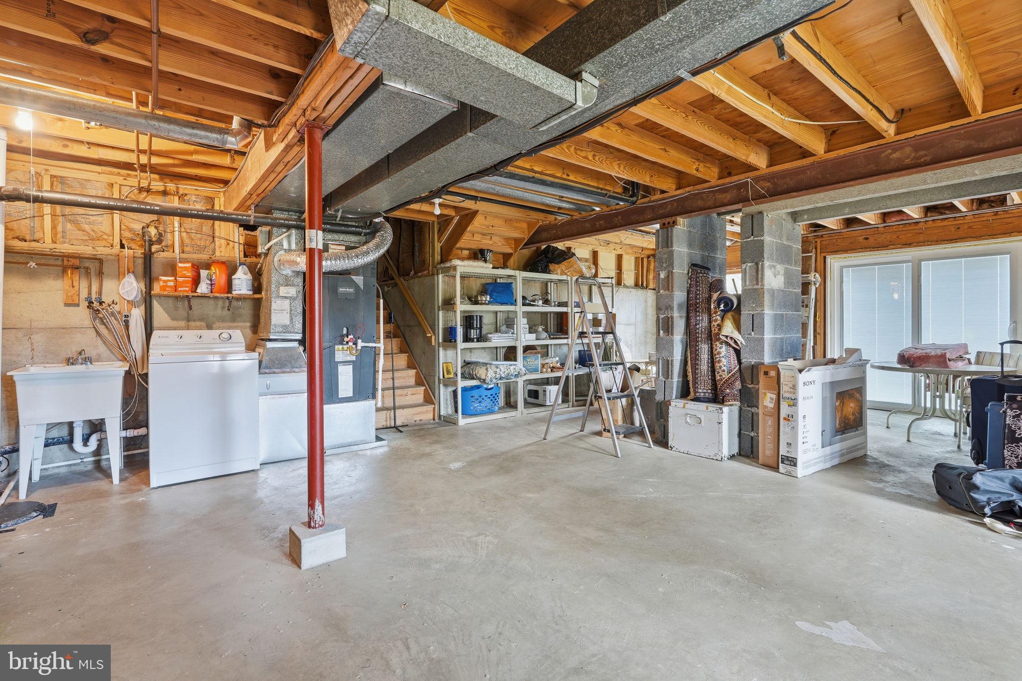 COUNTRYSIDE - Residential