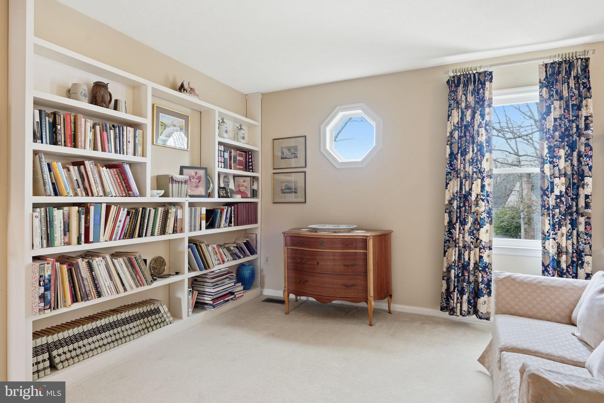 COUNTRYSIDE - Residential