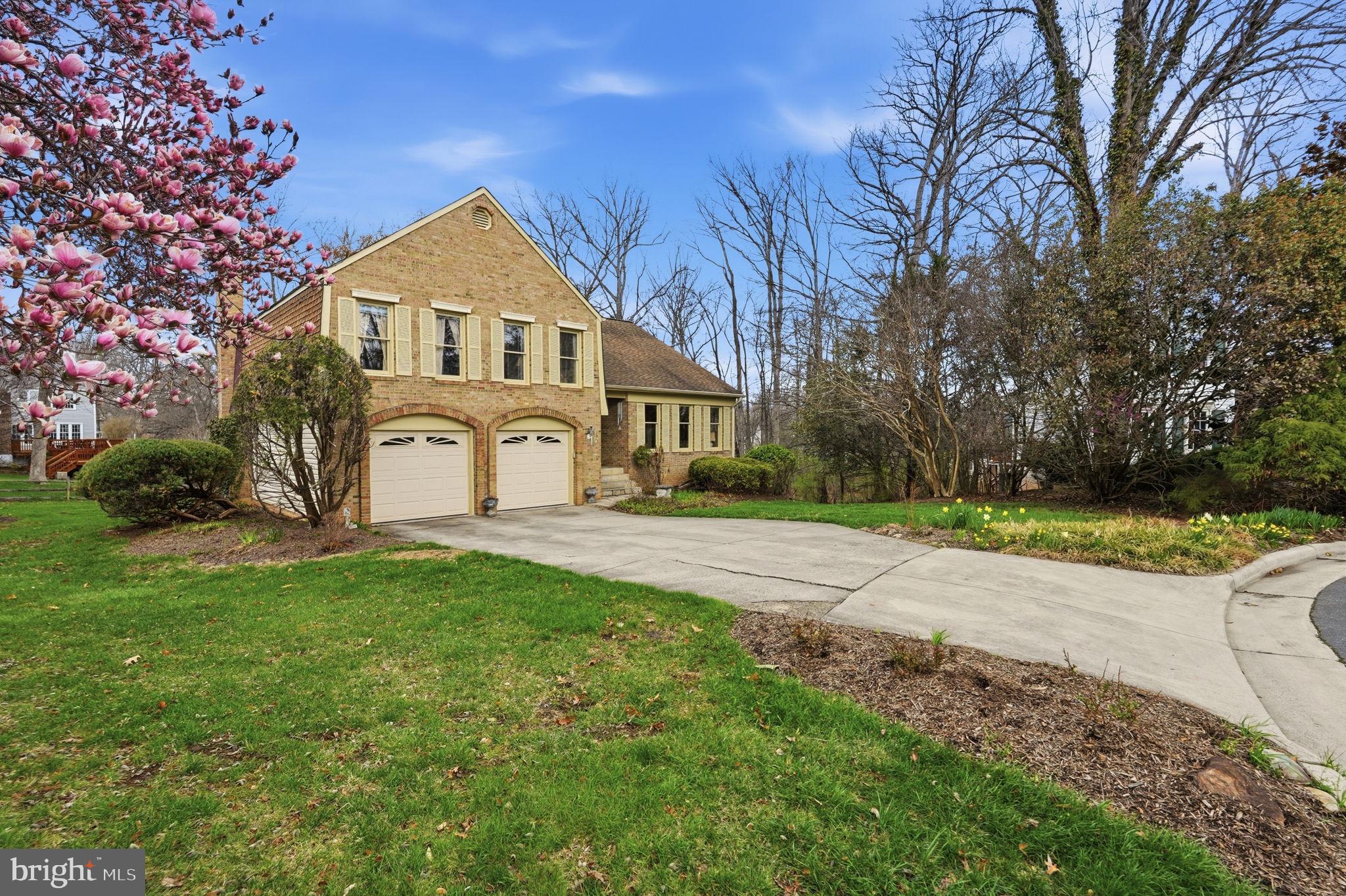 COUNTRYSIDE - Residential