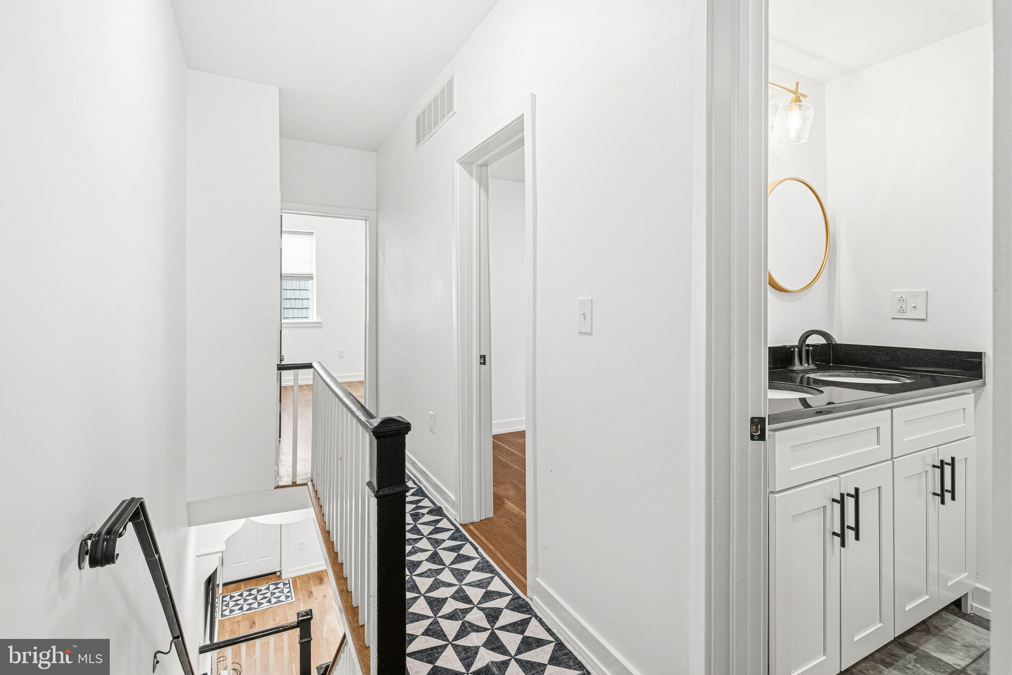 LOWER MOYAMENSING - Residential