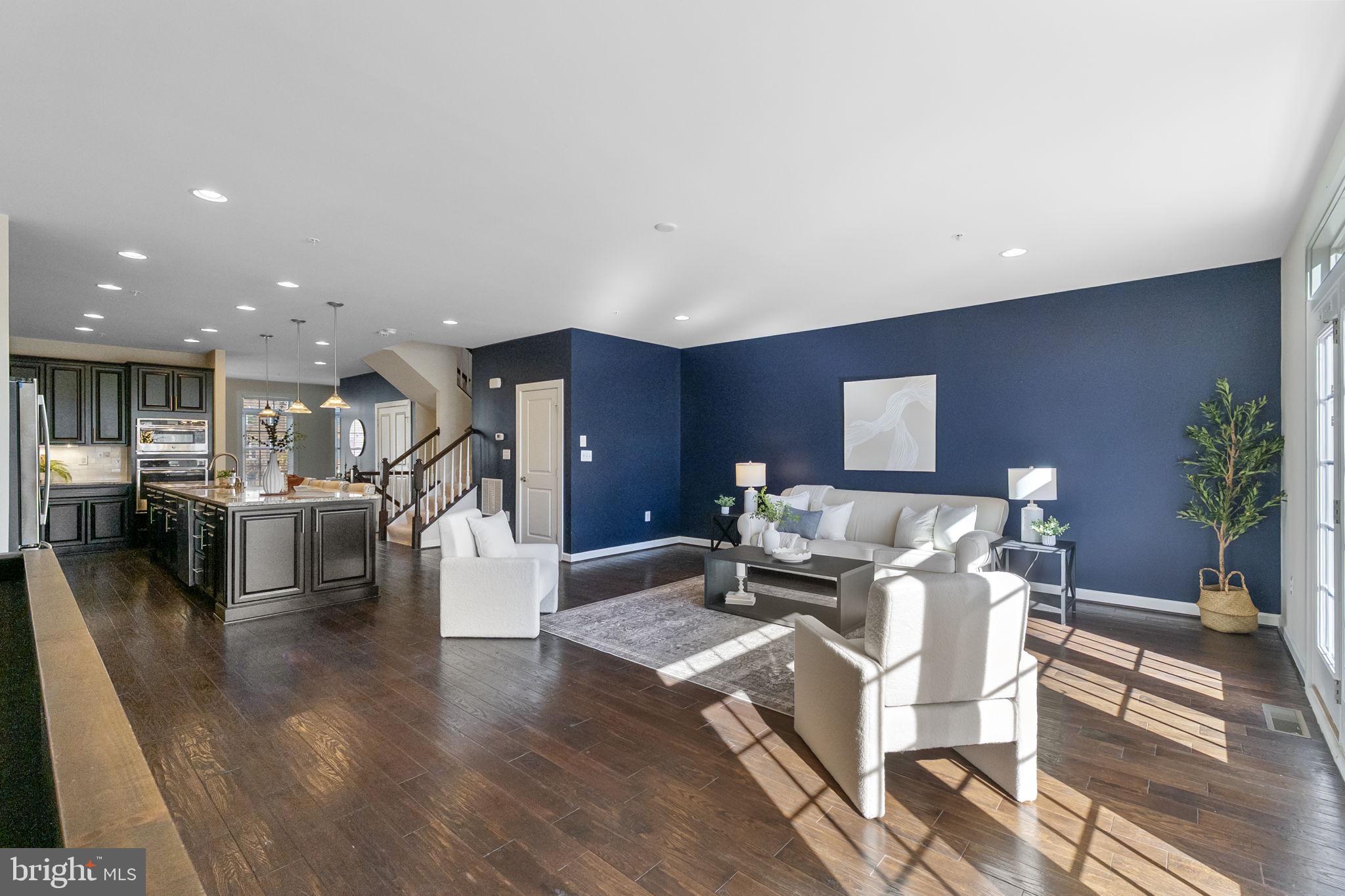 5313 STREAM BANK LANE