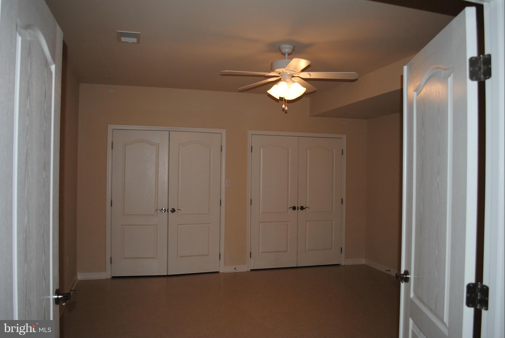 HOLLYBROOK FARM SUB - Residential