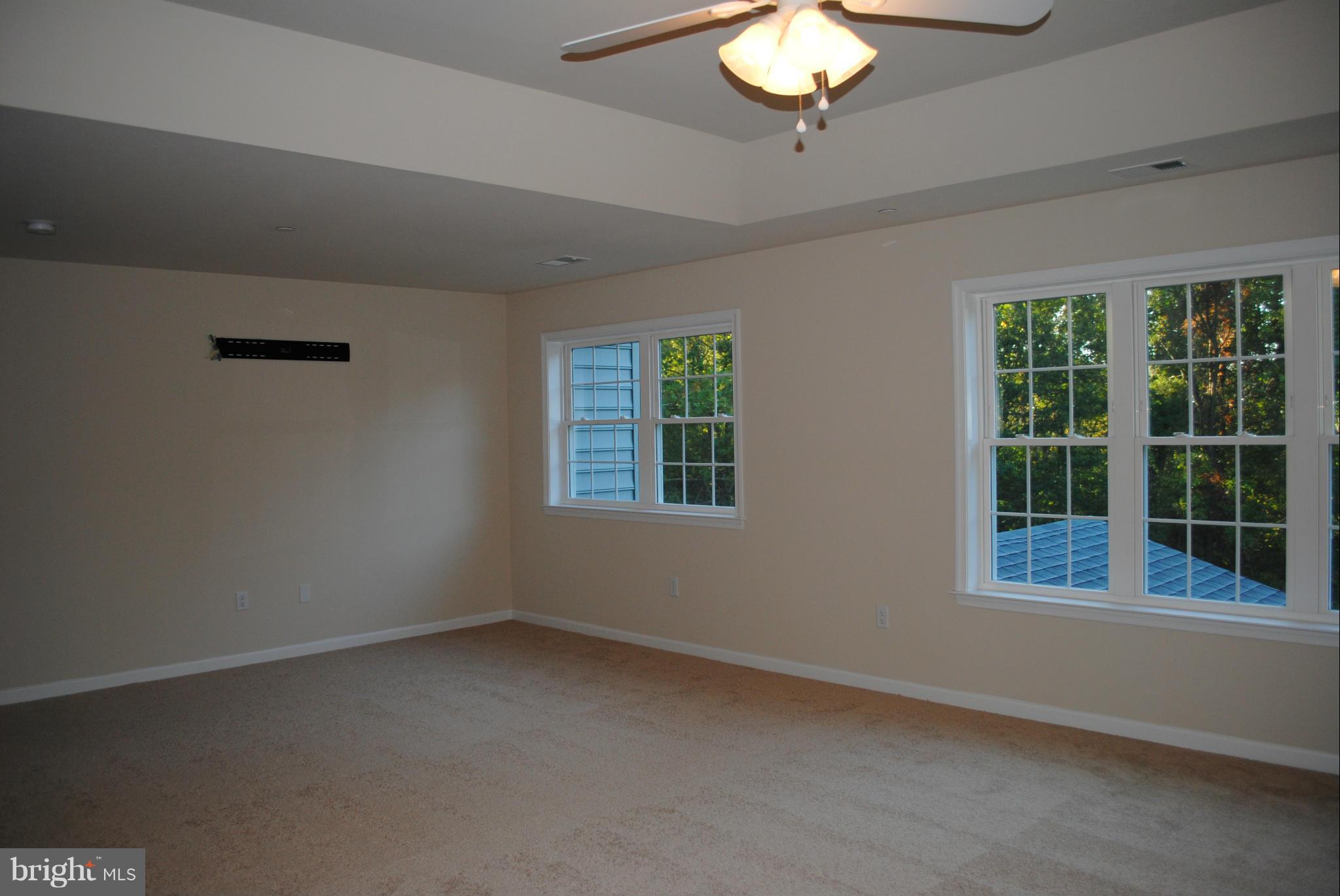 HOLLYBROOK FARM SUB - Residential