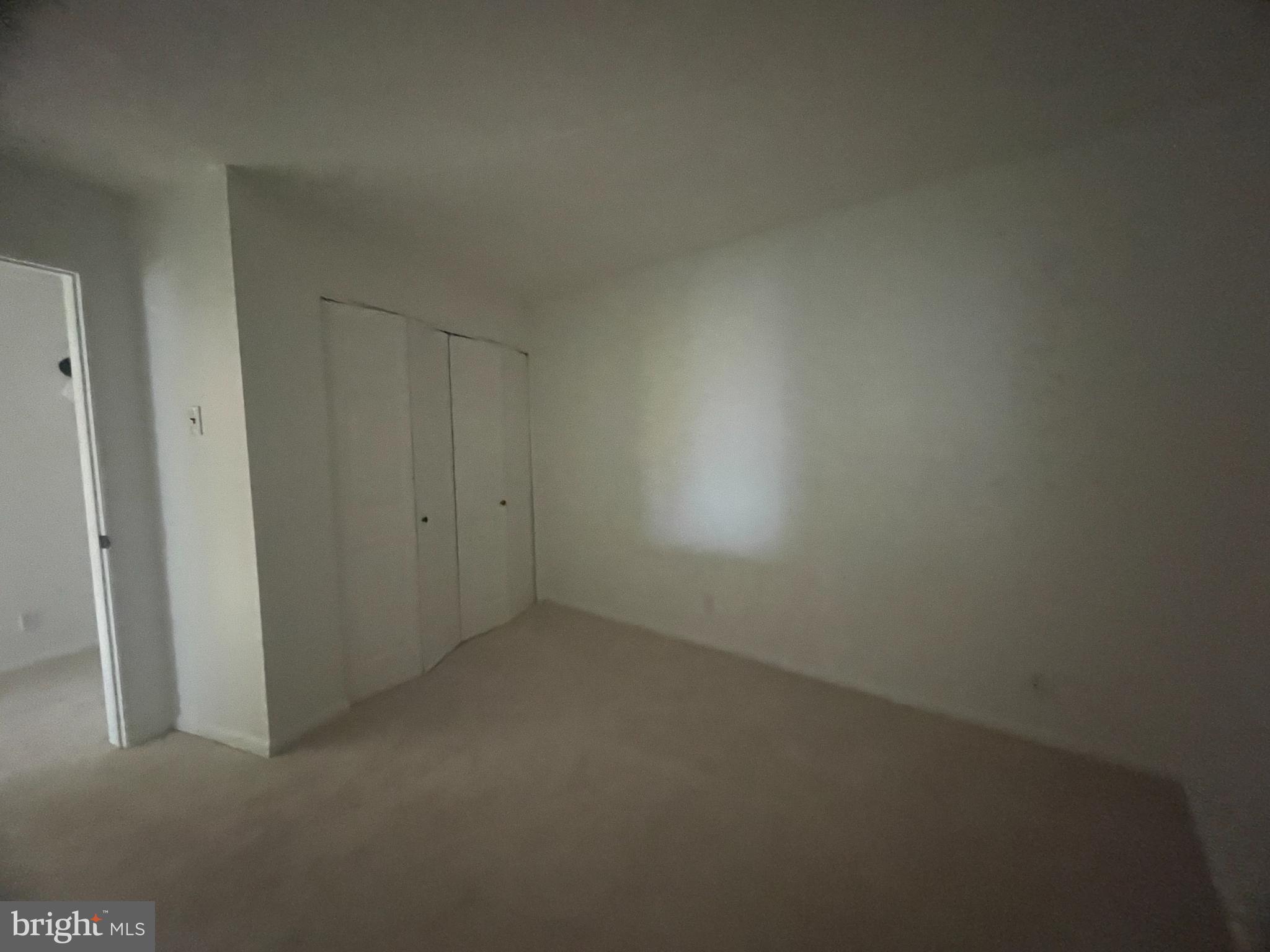 VALLEY FORGE TOWER - Residential Lease