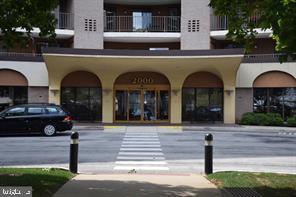 VALLEY FORGE TOWER - Residential Lease