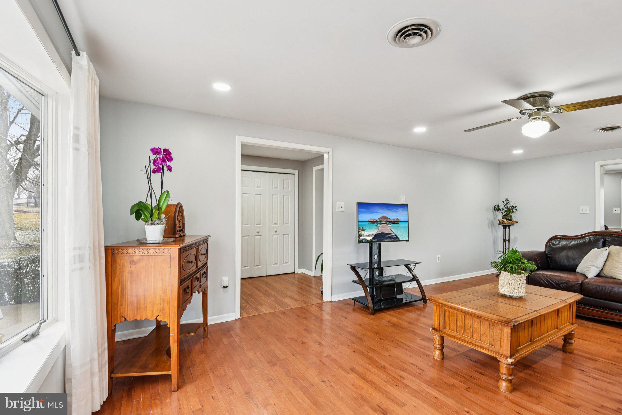 LIBERTYTOWN - Residential