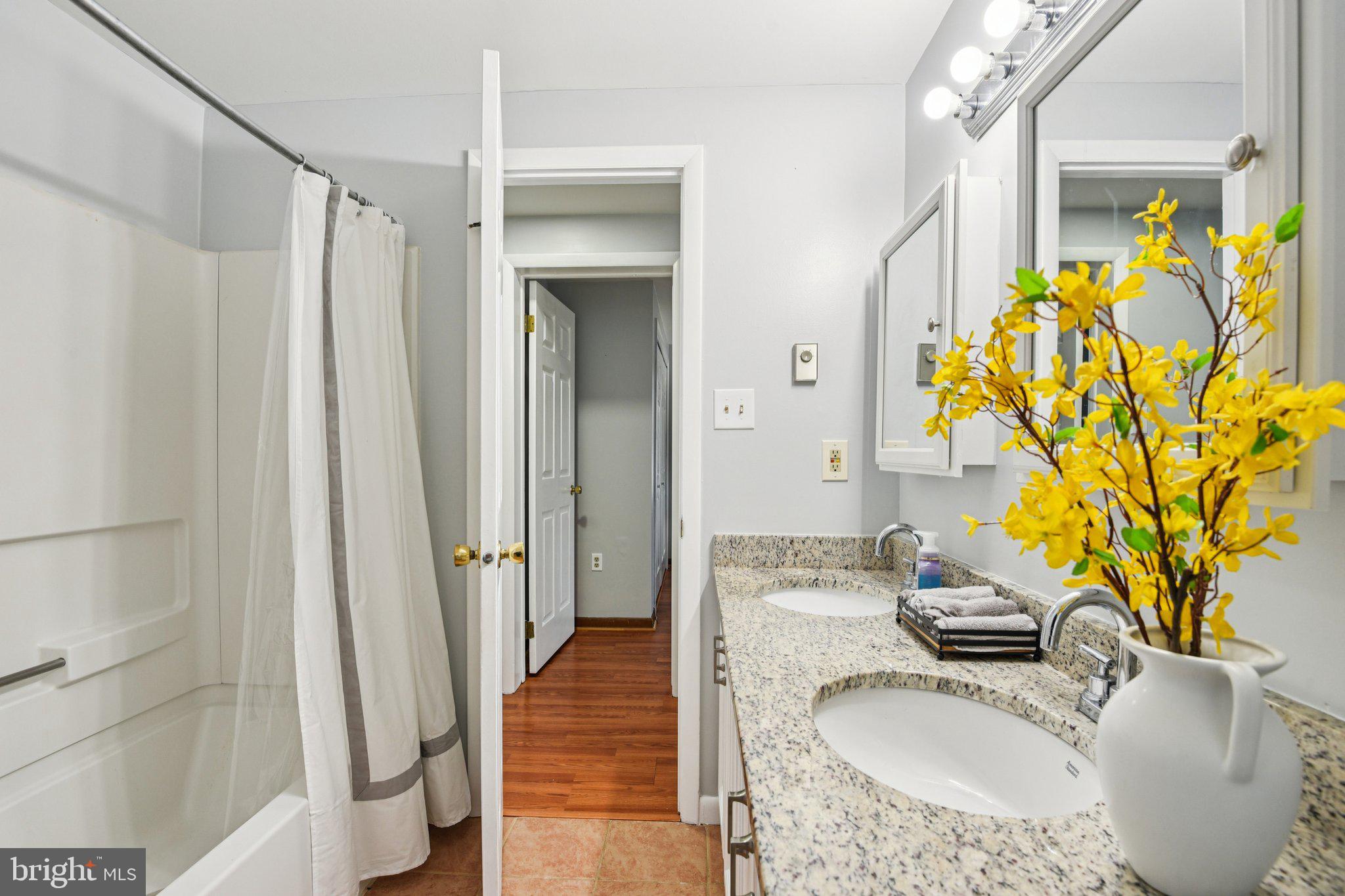 LIBERTYTOWN - Residential