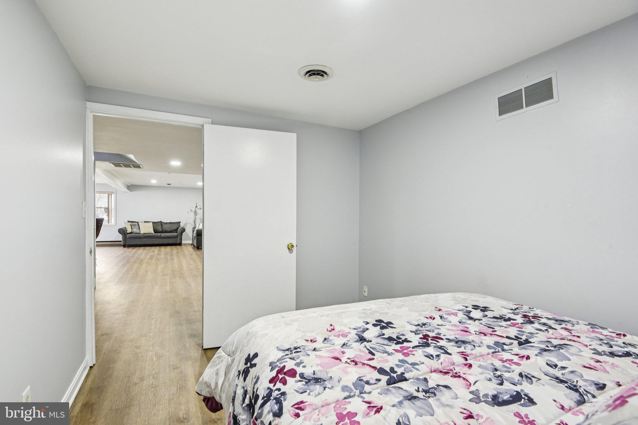 LIBERTYTOWN - Residential