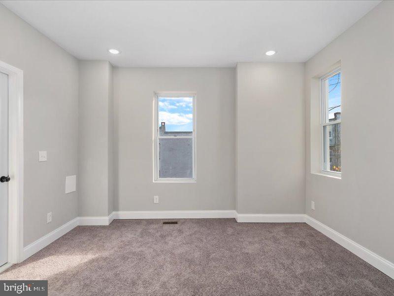 MONDAWMIN - Residential