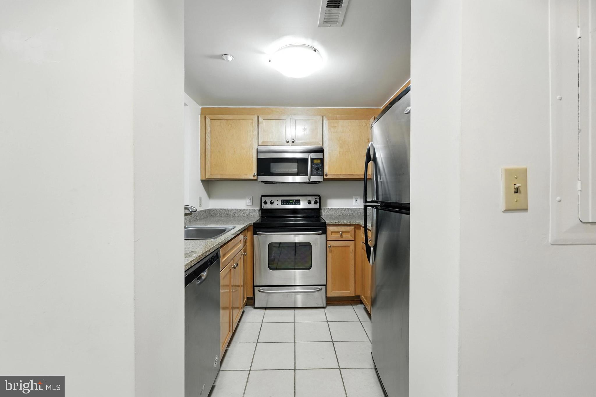 1150 K STREET NW 1207