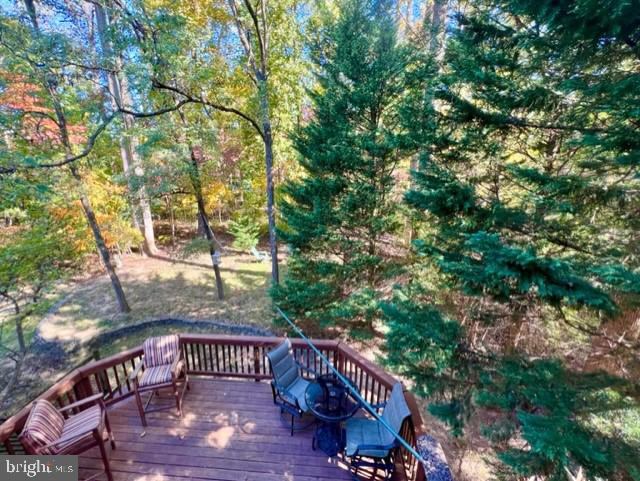 CEDAR WOODS - Residential