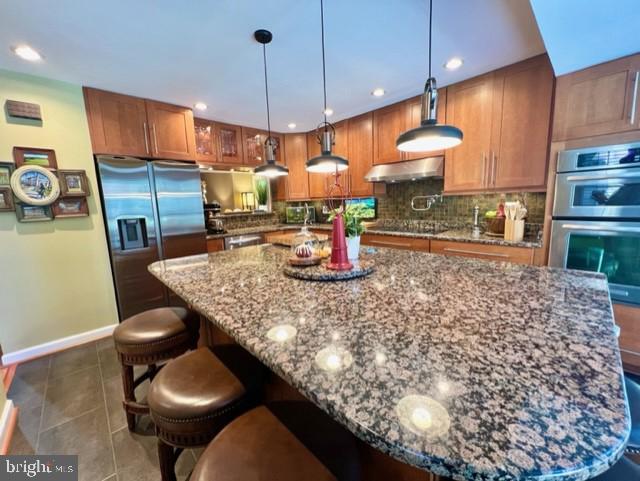 CEDAR WOODS - Residential