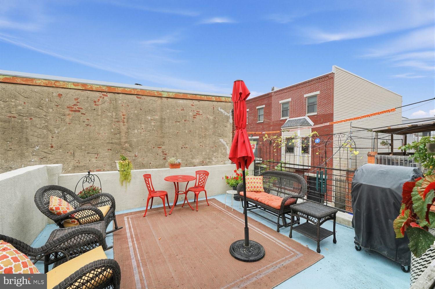 1015 MIFFLIN STREET