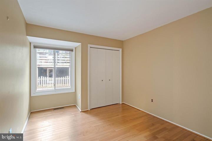 LAKE RIDGE - Residential Lease