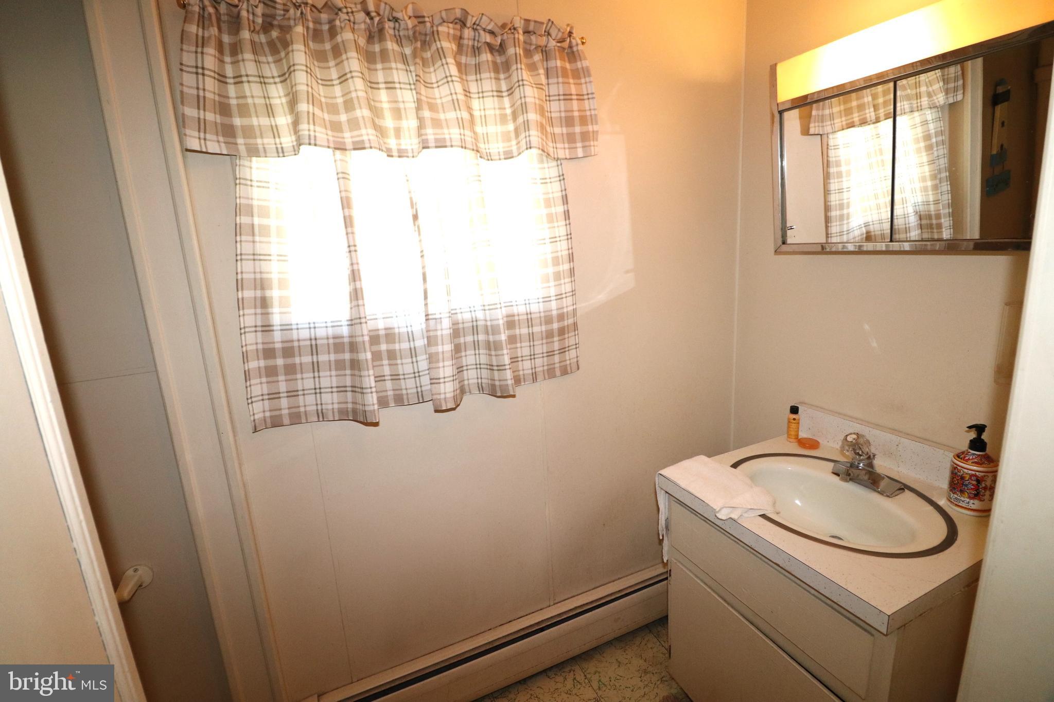 LANSFORD BORO - Residential