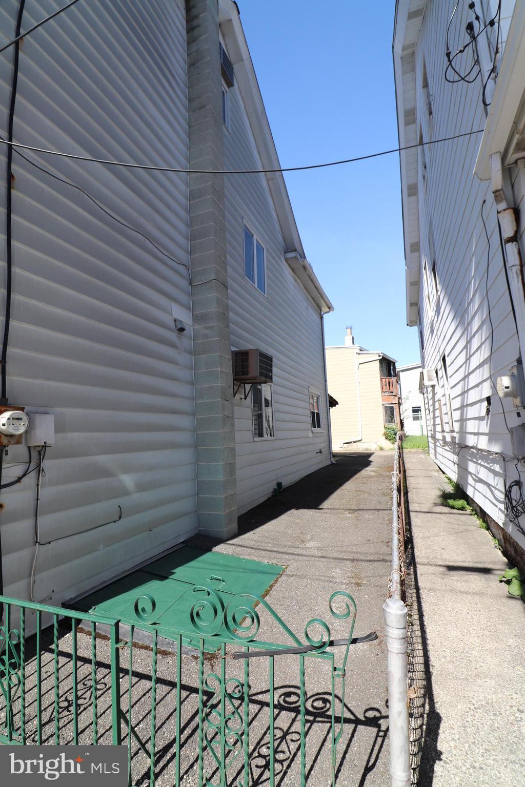 LANSFORD BORO - Residential