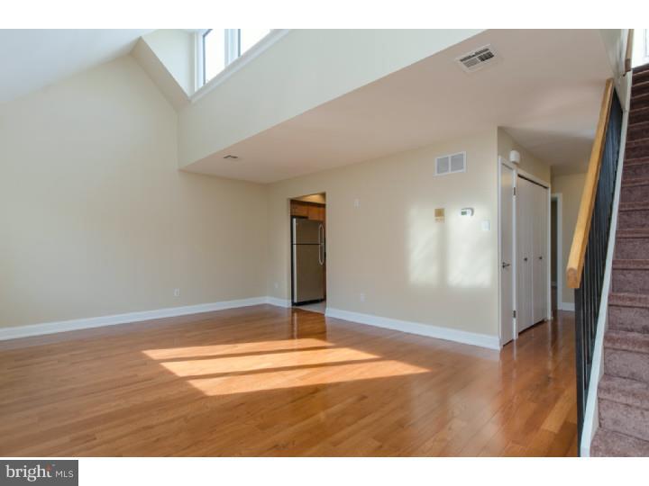 GRADUATE HOSPITAL - Residential Lease