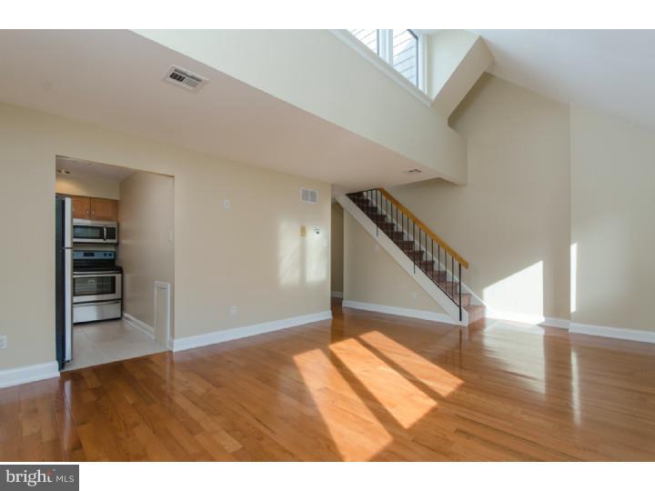 GRADUATE HOSPITAL - Residential Lease