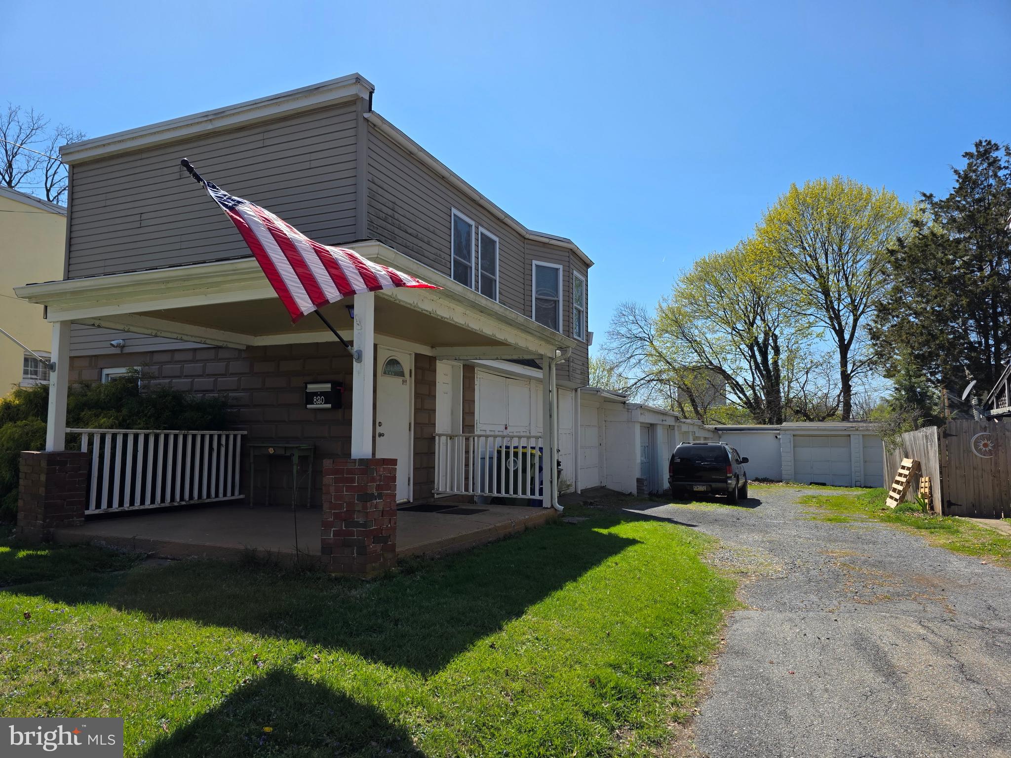 This is a fantastic opportunity for positive cash flow! The property includes two homes, one currently rented and one vacant, along with a total of 12 units, including garages and a barn. There is tremendous potential for rental income and investment growth. Don't miss out on this unique investment opportunity!
There are a total of 12 units, counting the garage and barn. They rent 2 parking spots in the rear for car trailers and such.
Nice 2-car garage and the barn connected to it. Buyer buys properties As-Is. 24-hour notice needed for showings. See MLS# PALA2068410 for combined properties