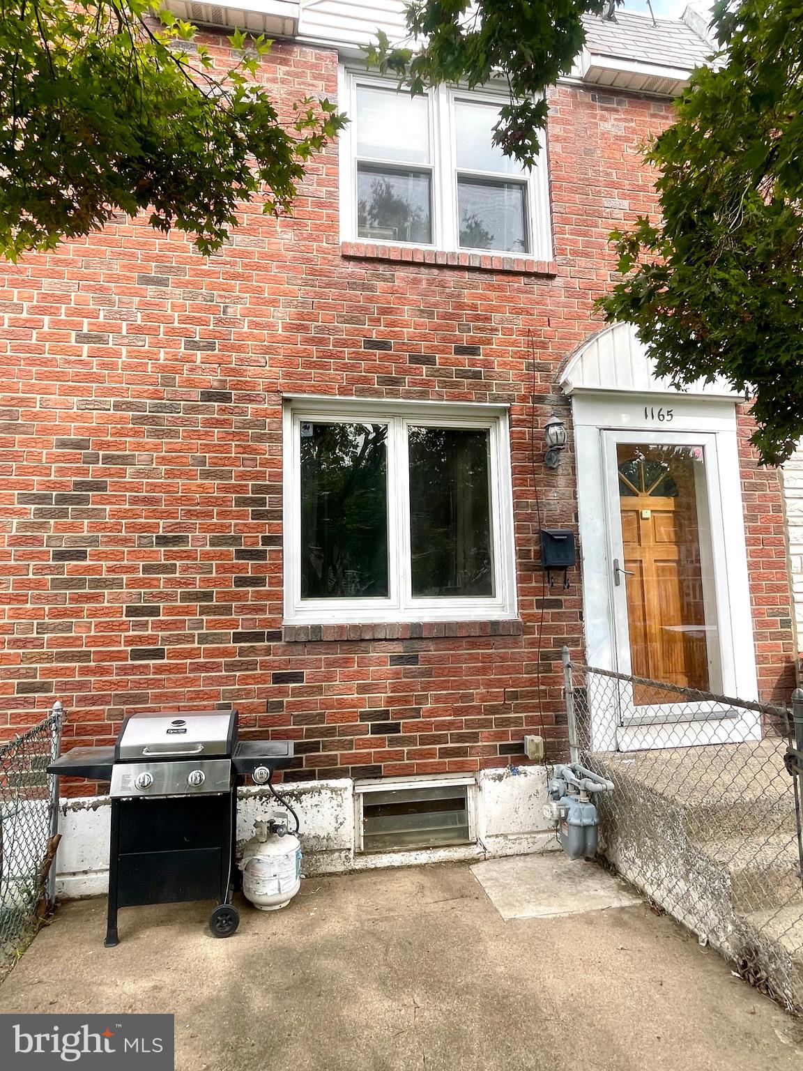 1165 TAYLOR DRIVE