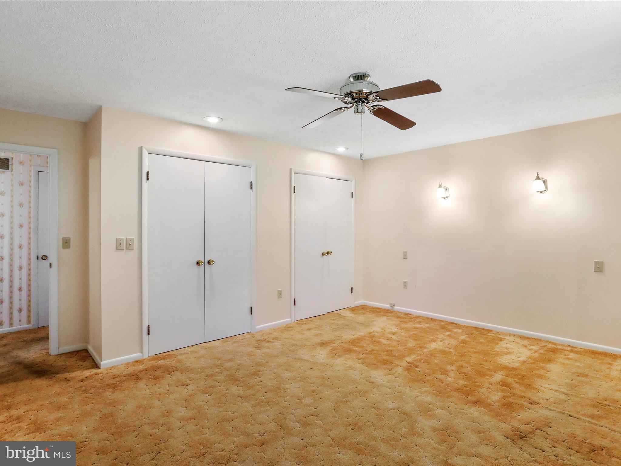 LYNNWOOD - Residential