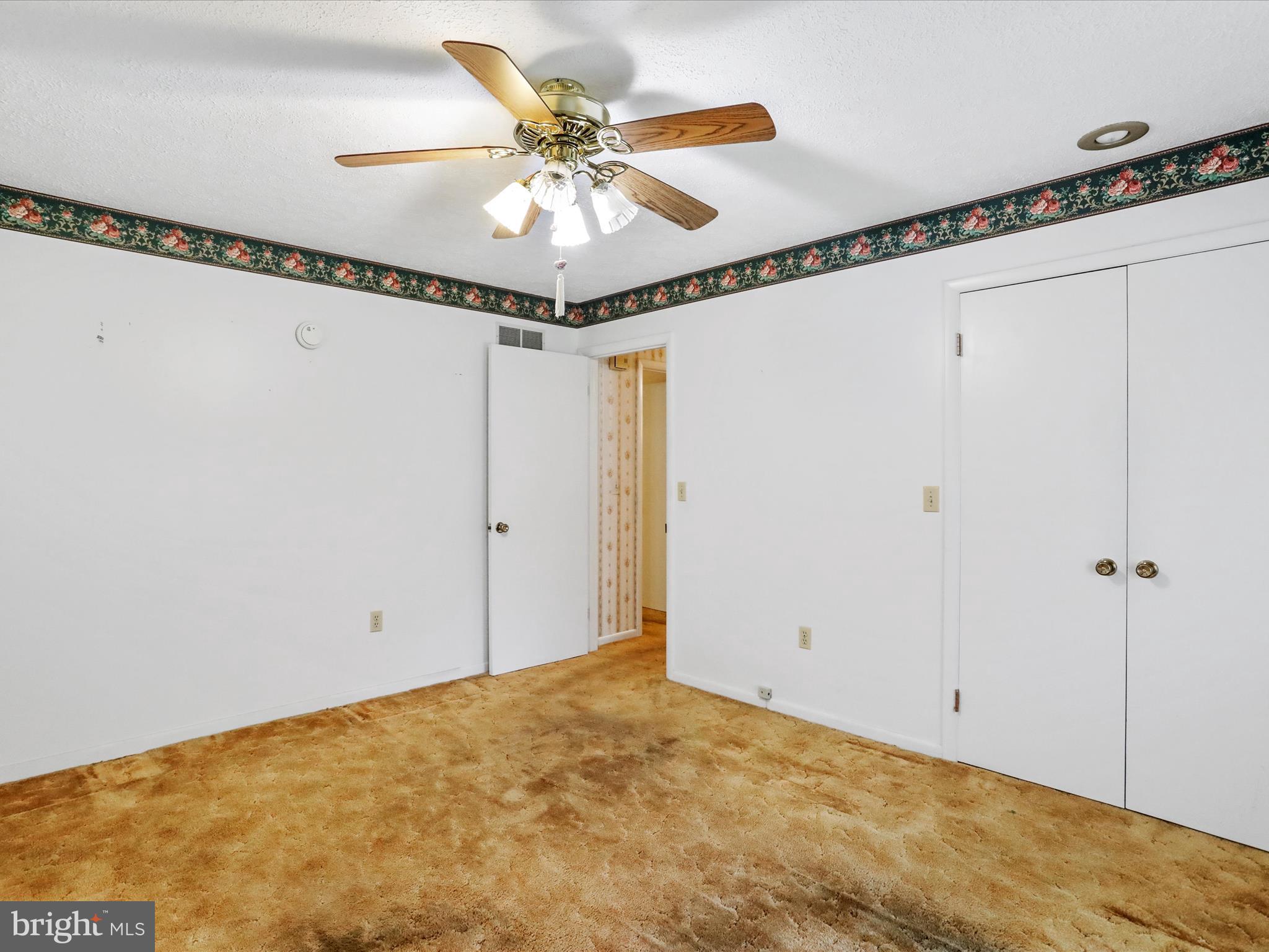 LYNNWOOD - Residential