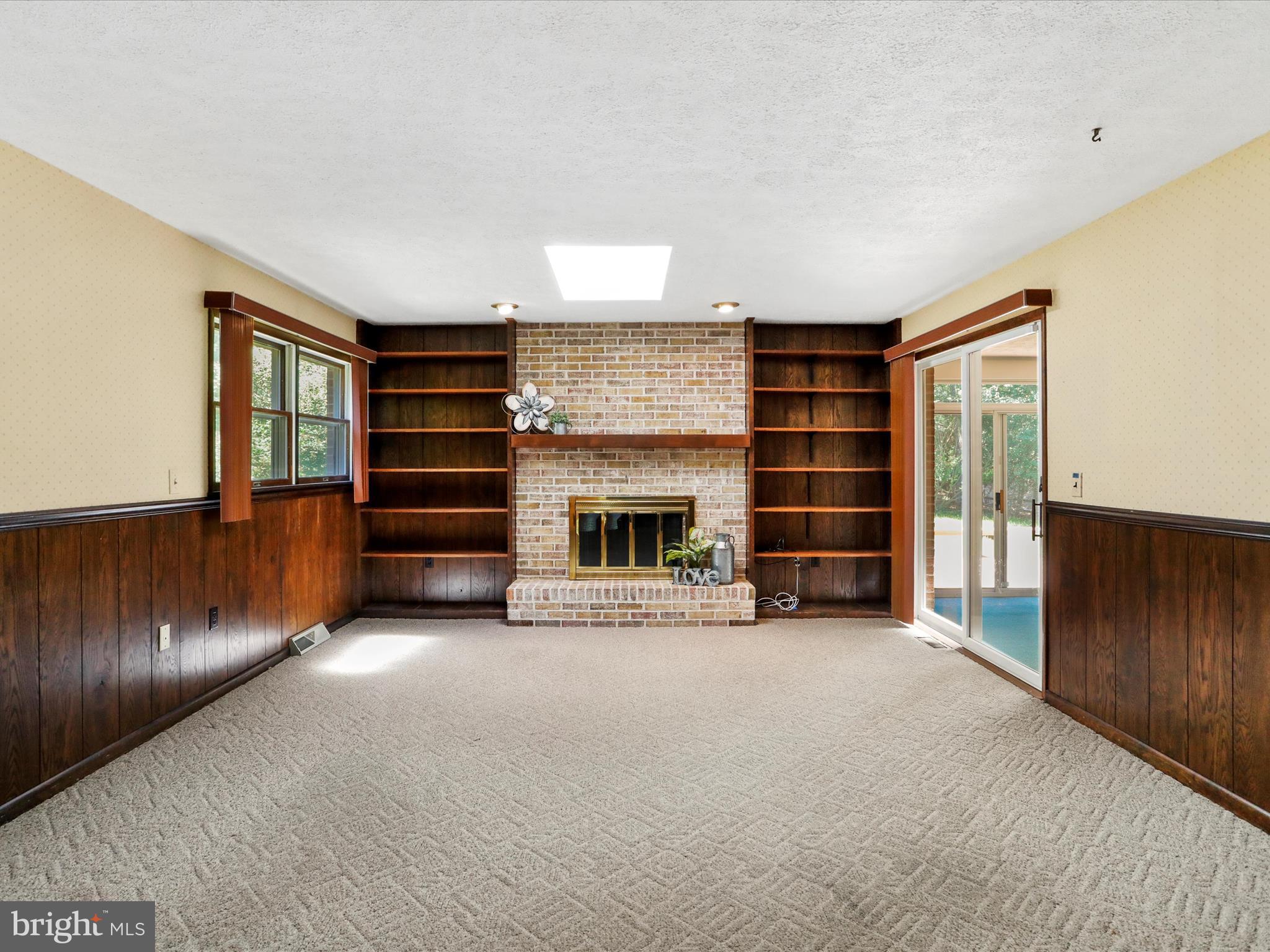 LYNNWOOD - Residential