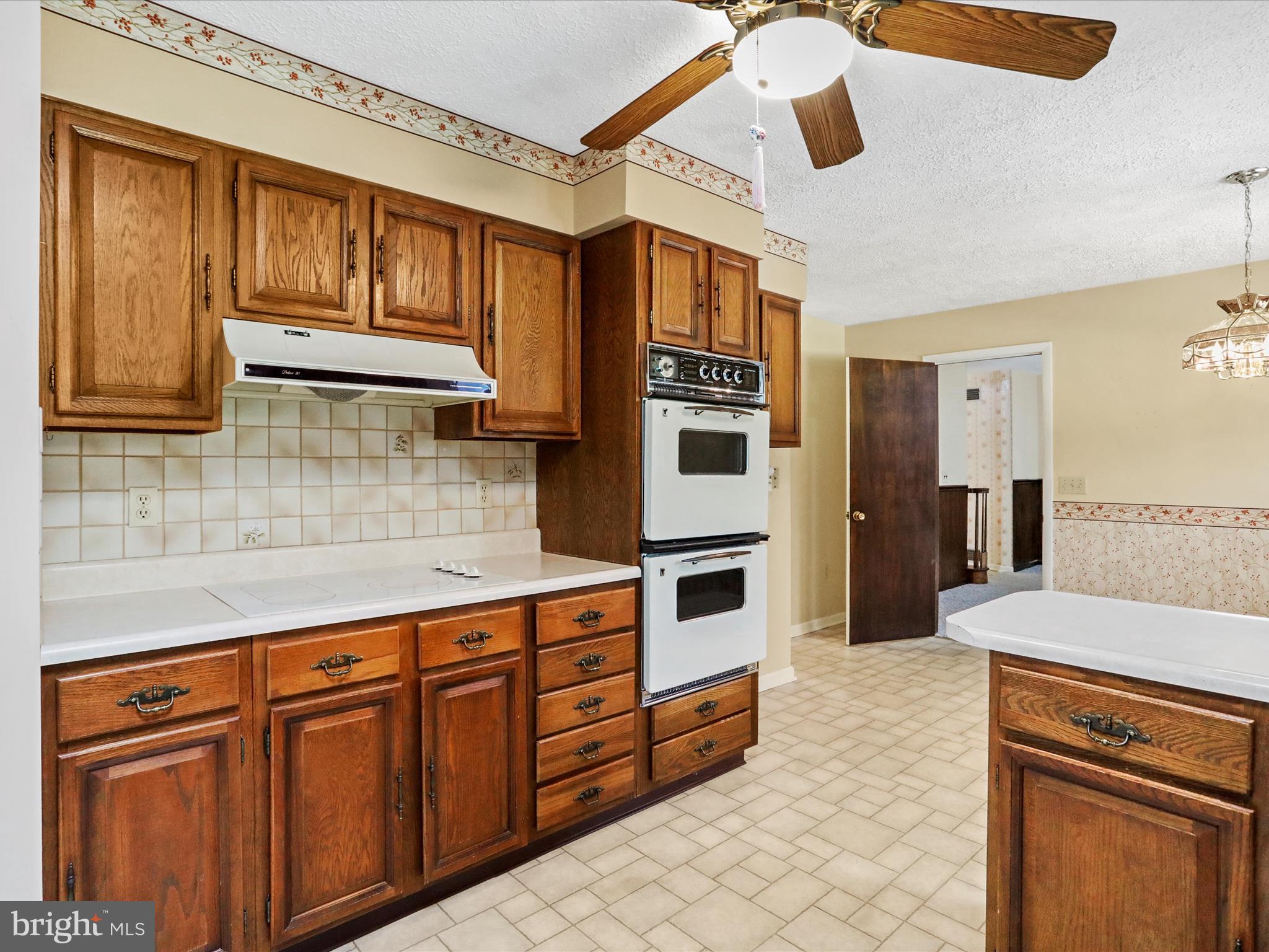 LYNNWOOD - Residential