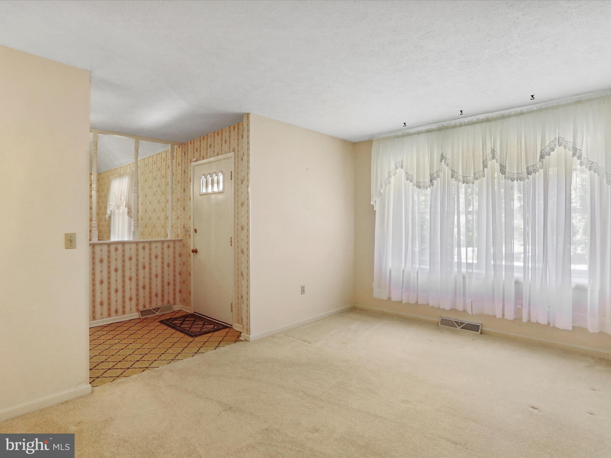 LYNNWOOD - Residential