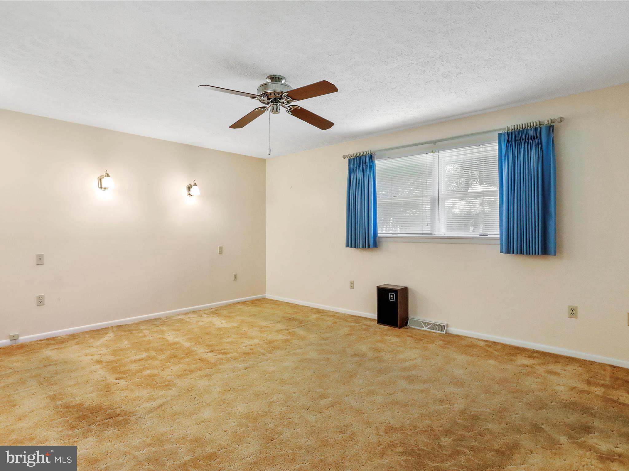 LYNNWOOD - Residential